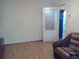 apartament-3-camere-confort-1-decomandat-in-ploiesti-zona-de-sud-a-orasului-3